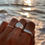 תמונה ממוזערת: Chunky flower signet ring
