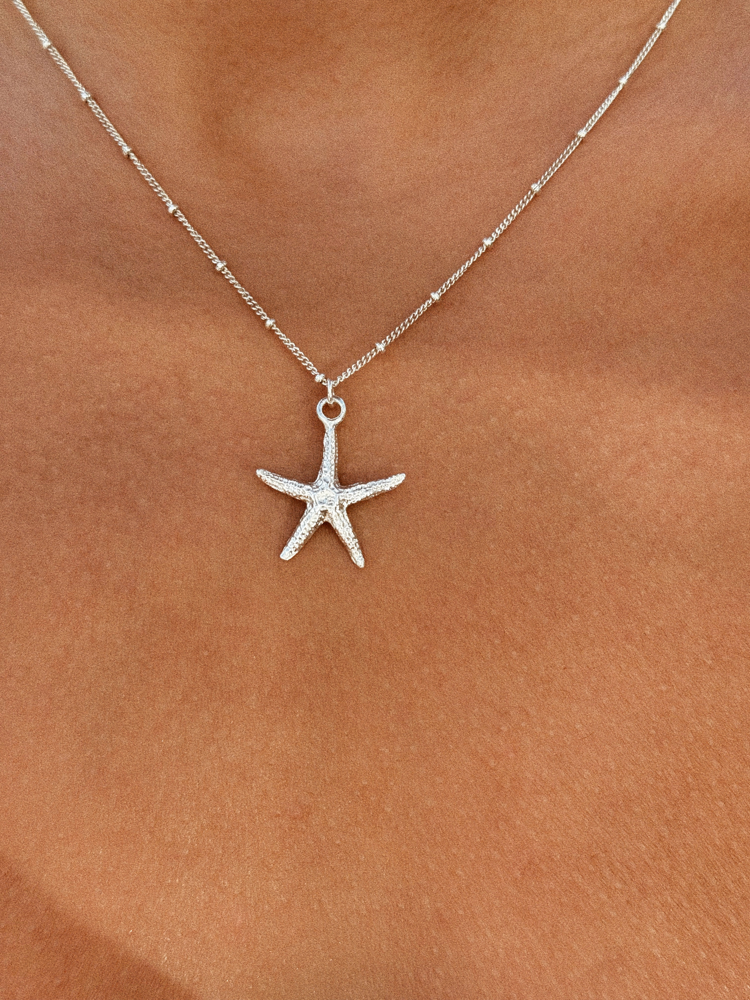 L starfish necklace