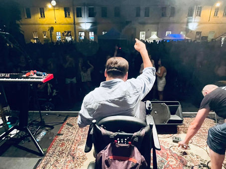 Večírek 2022 | Asistence