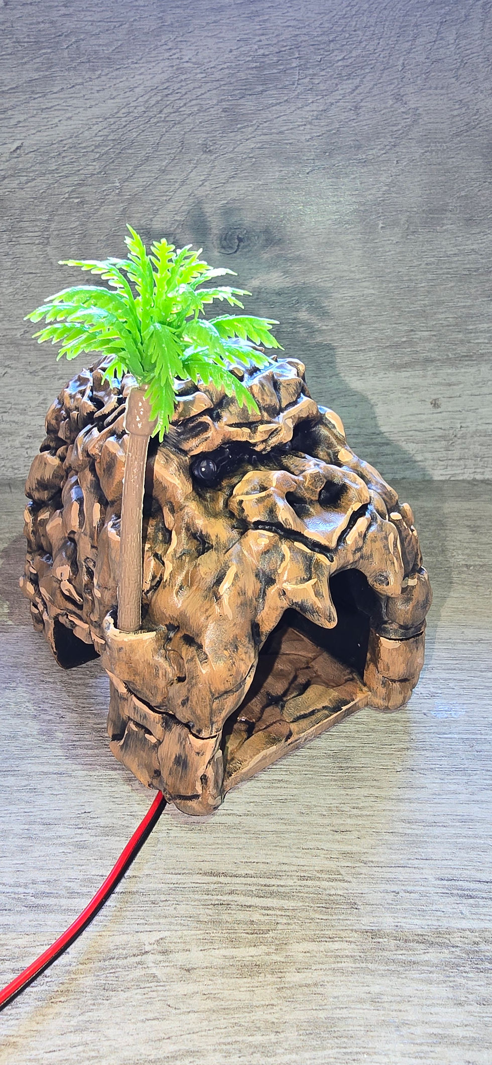 Miniature : Kong cave 3/4 face Droit