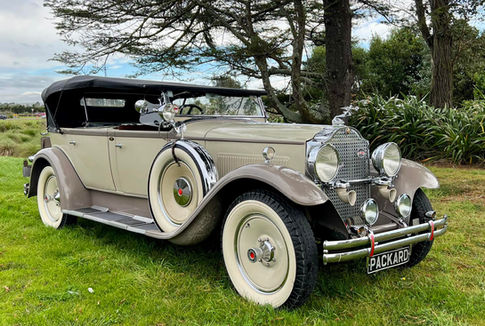 1930 Packhard 1.jpg