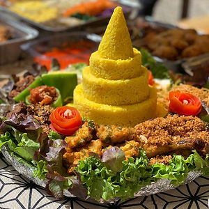 Nasi Tumpeng