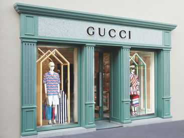 St. Tropez'de Gucci Rüzgarı
