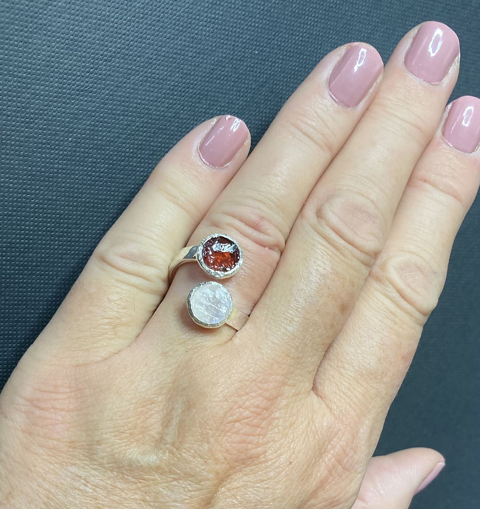Thumbnail: Hammered Twisted Sterling Silver Ring. Raw Uncut Rose Garnet & Moonstone