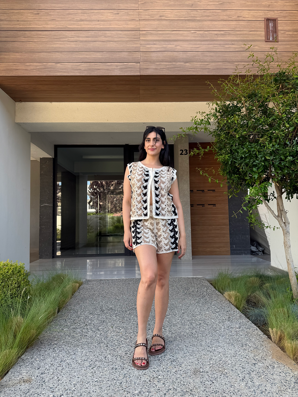 Thumbnail: Sleeveless knitted vest
