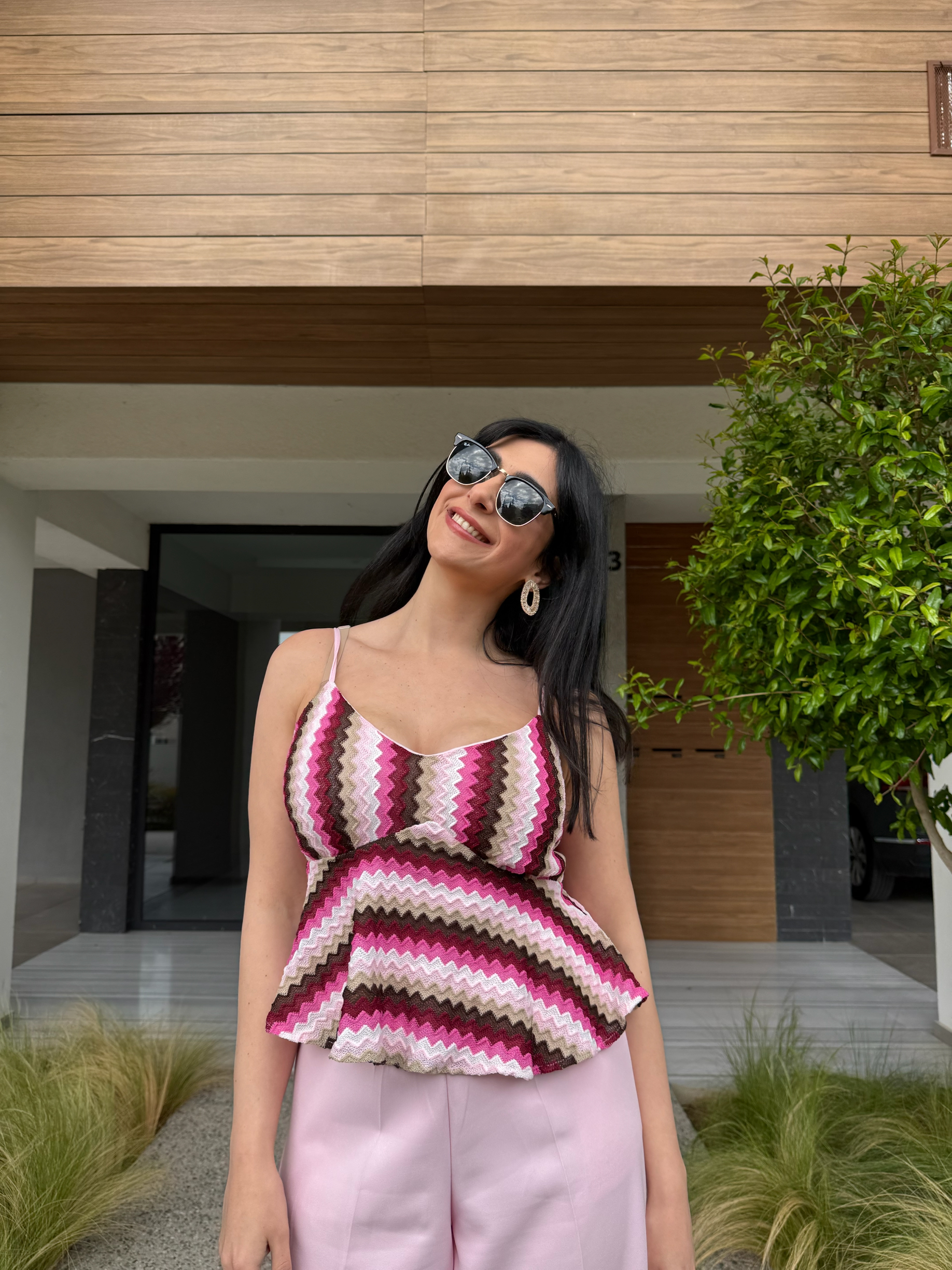 Τοp with straps and ruffle detail