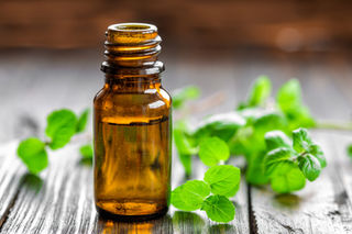 Shiny Hair, Glowing Skin, Energy for Days: Natural Beauty Hacks (That Actually Work)