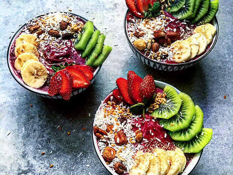 Healthy Meals in Under 20 Minutes: Acai Bowls & Fig Rawnola