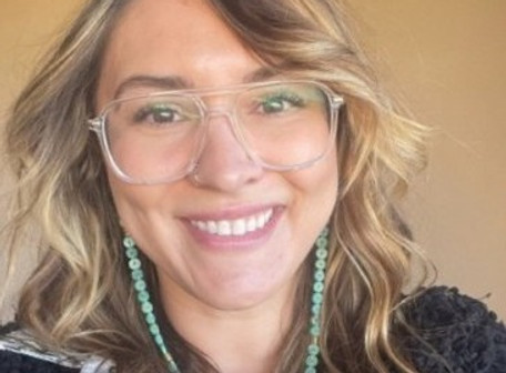 AshleyGHeadshot - Ashley Grabb.jpg