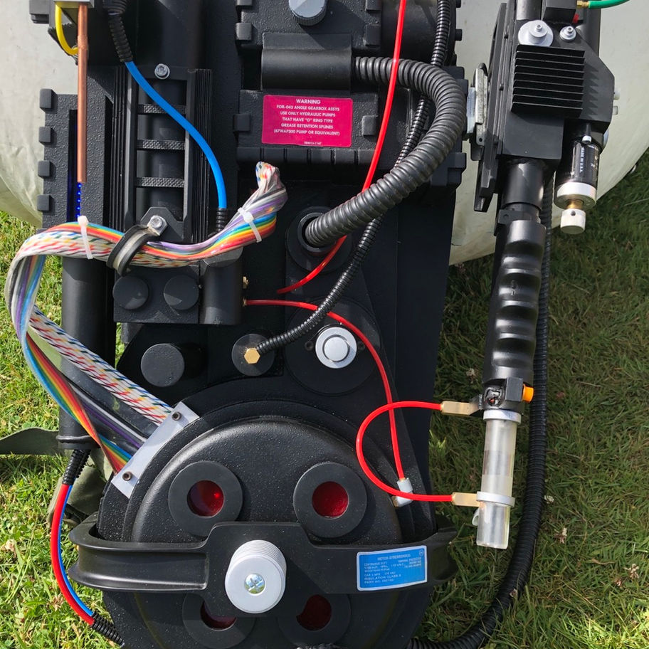 Full Sized Replica Ghostbusters Proton Pack with lights and sound and more!