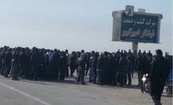 احتجاجات لعمال قصب السكر