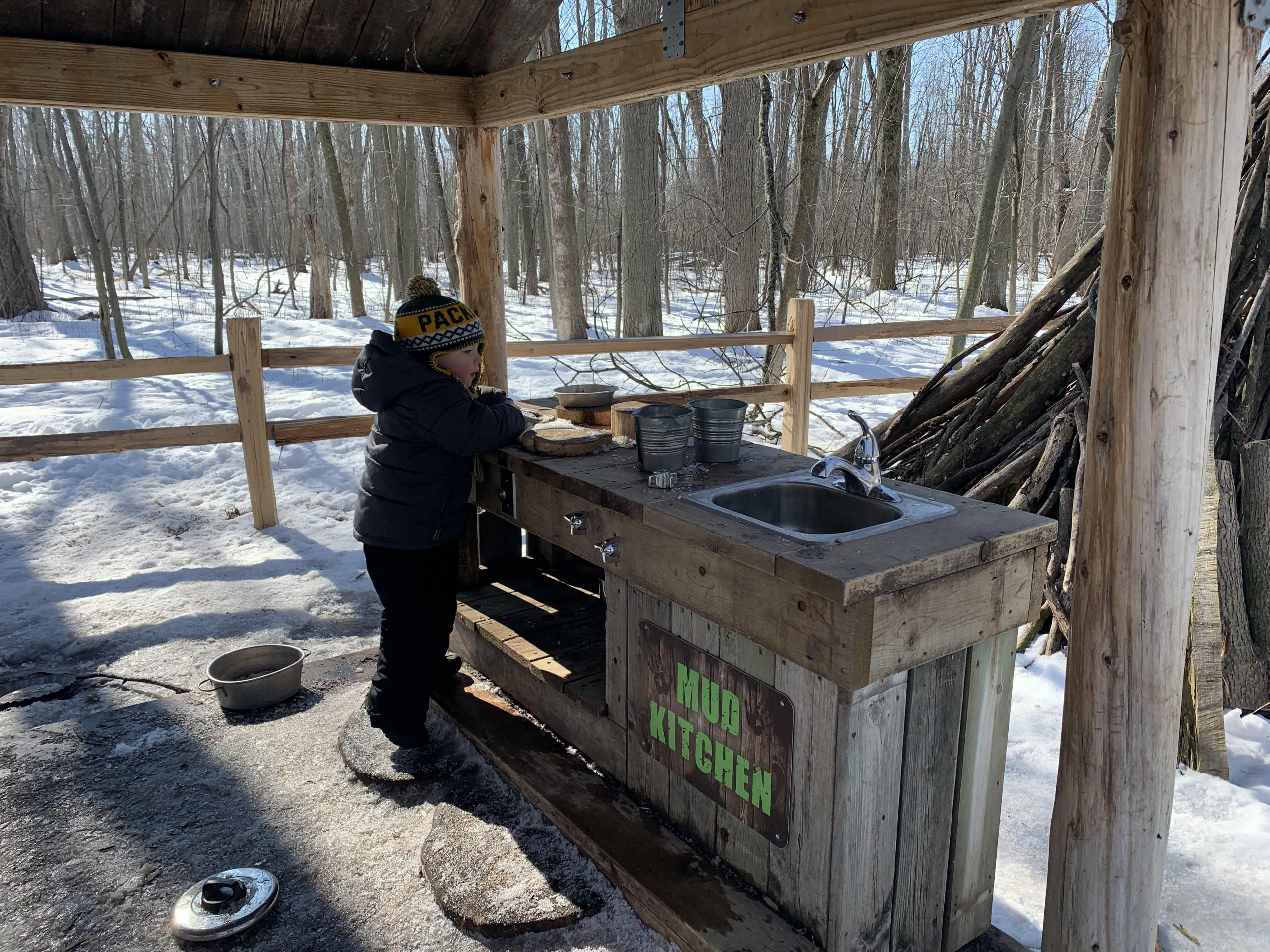 Mud kitchen at Heckrodt Wetland Reserve