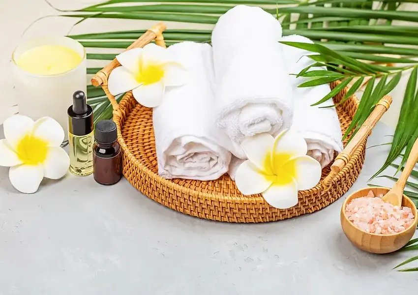 東京都江戸川区西小岩タイ古式マッサージ インティラ Inthira Koiwa Thai Massage Oil Massage アロマオイル オイルマッサージ 足つぼ セラピスト