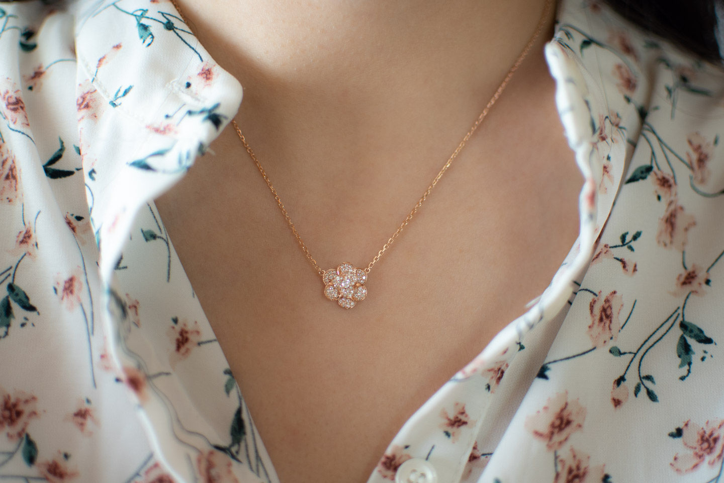 שרשרת ורד יהלומים טבעיים/Rose Diamond