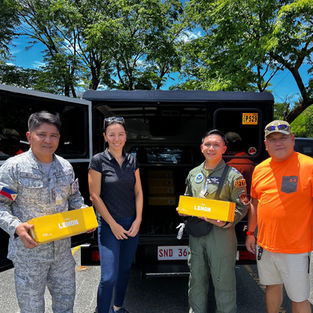 A Refreshing Gesture: We Eat Organic Shares Bobby Prebiotic Soft Drinks with Our Service Personnel!