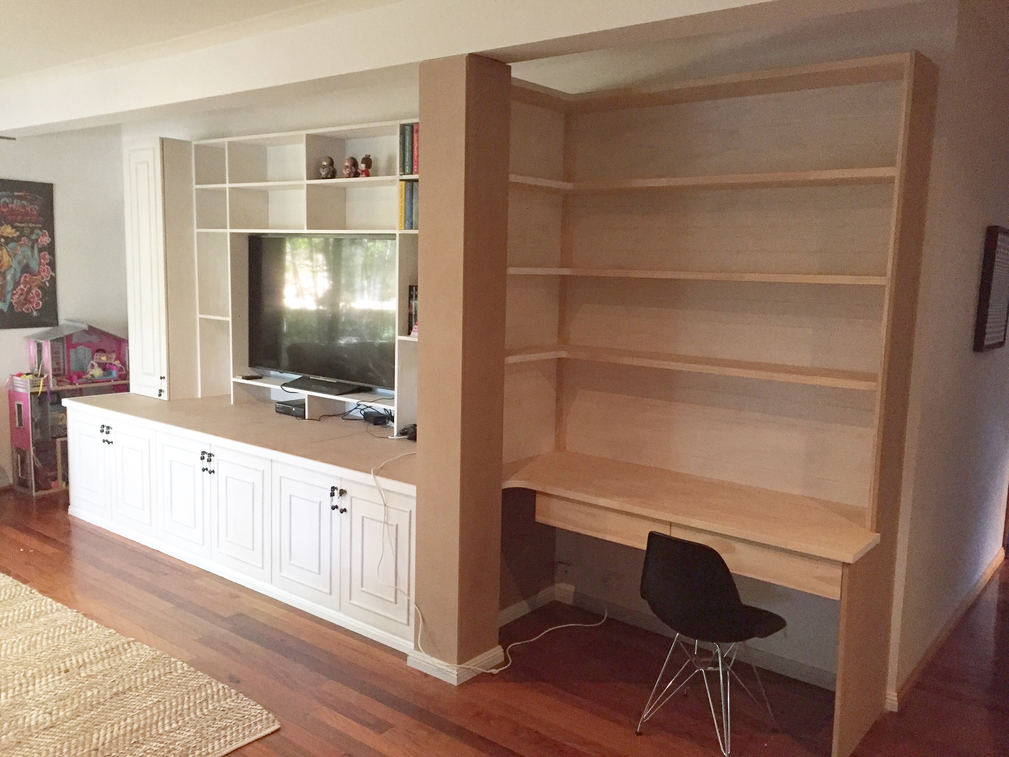 The 'Avoca' Entertainment Unit