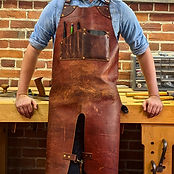 lean straight arms-cropped_edited.jpg
