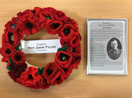 Upper Beaconsfield Community Centre poppy making community project remebrance day 2018