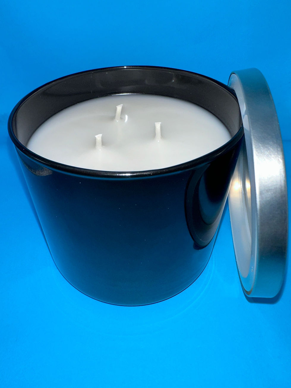 Thumbnail: 20oz Fall/Holiday Scented 3 Wick Candle