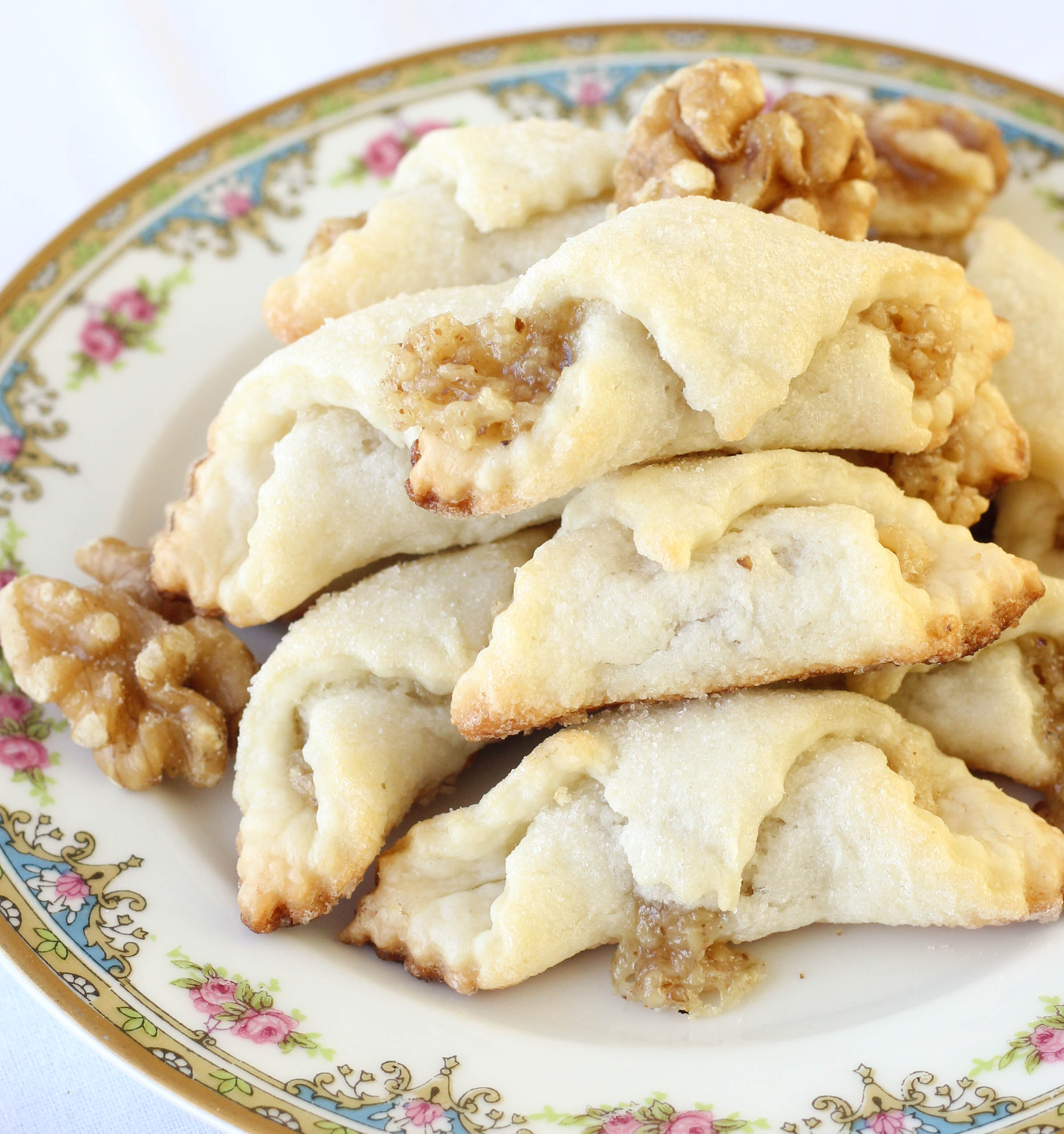 Hungarian Walnut Rolls