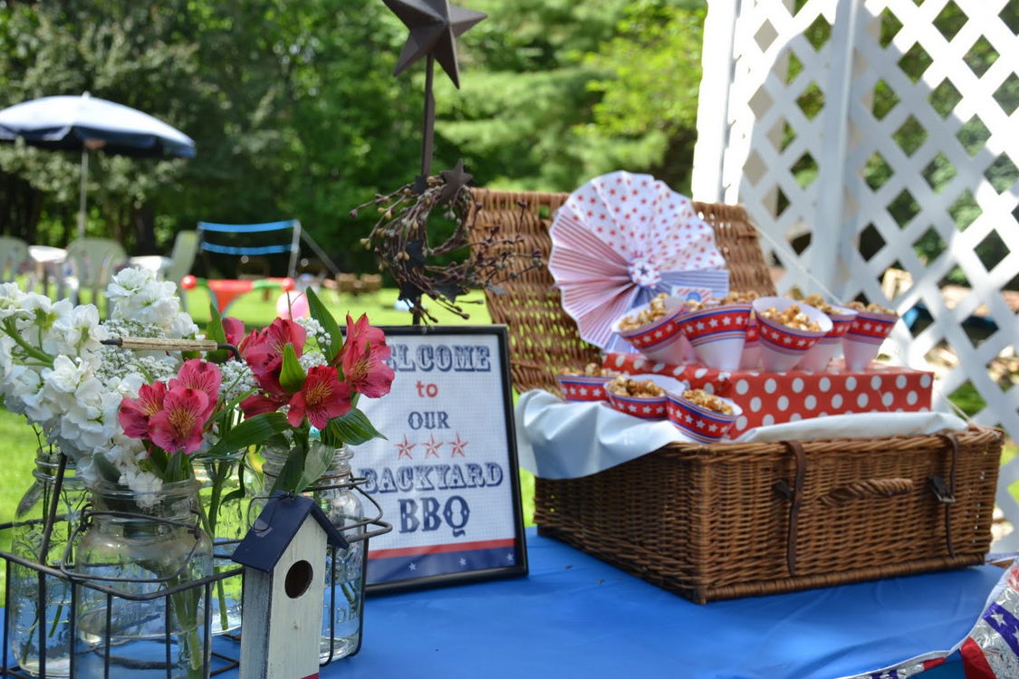 Backyard Barb-B-Cue