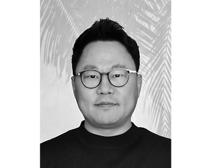 2 James2 (1)_edited.png