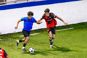 CLUB SAVAGE ARRANCA CON EL PIE DERECHO LAS SEMIFINALES DE LA LFR.