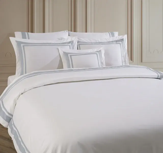 Safiye Duvet Cover Set - Light Gray