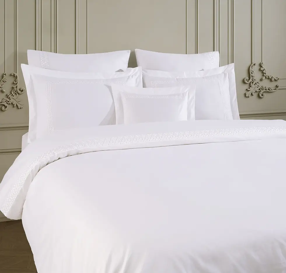 Thumbnail: Refet Duvet Cover Set - White