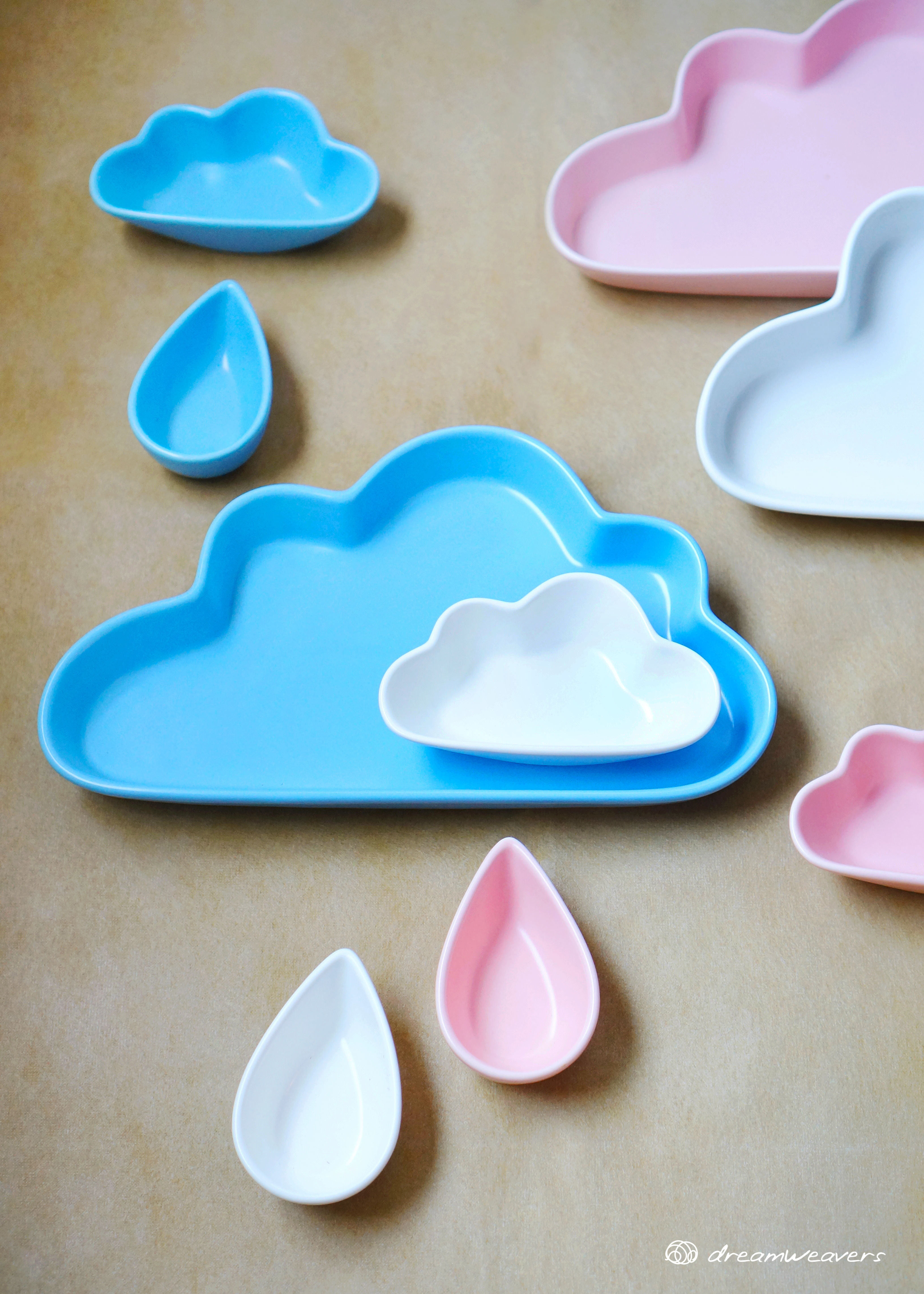 On Cloud 9 Dinner Set