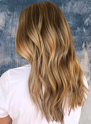 Long Hi-lited Brunet with Painting Backdrop