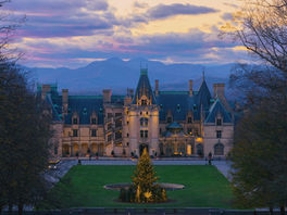 41 Destinations to Celebrate the Holiday Season