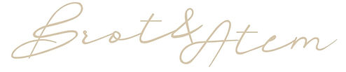 Schriftzug Brot und Atem beige
