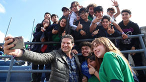 Alfonso Martínez apoya los sueños de 246 morelianos con Becas de Titulación CM 2024