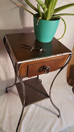guéridon métal_Mouche_Métallier d'Art