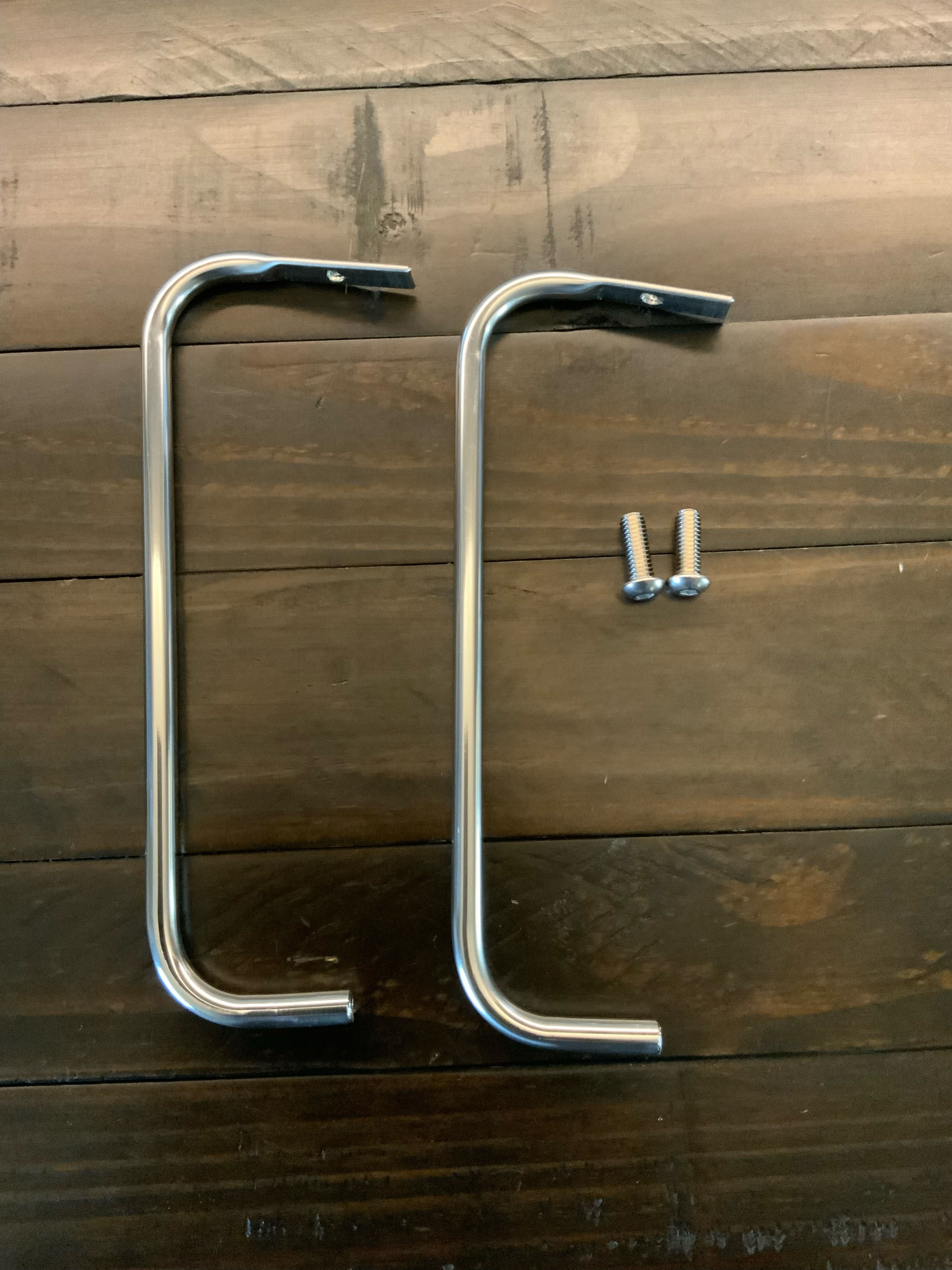 Plaque brackets 1