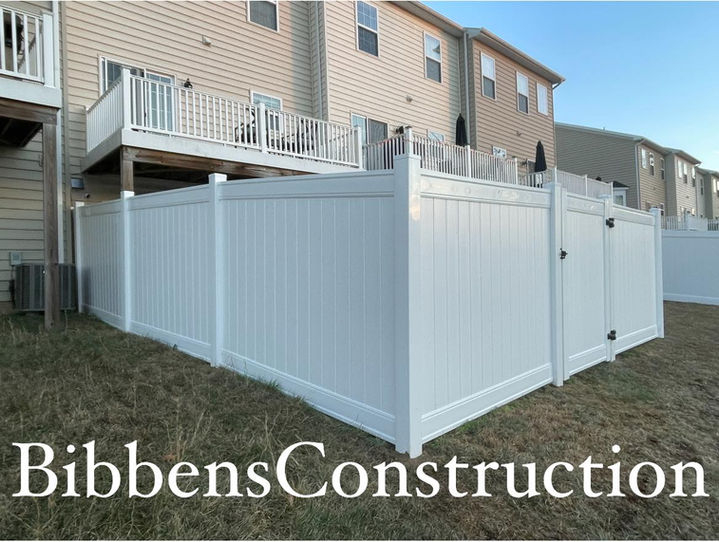 Fence Install.jpeg