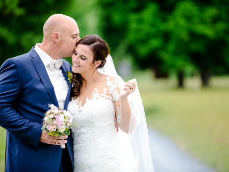 Christine und Ralph feiern Hochzeit im Jagdschloss Mönchbruch in Mörfelden-Walldorf