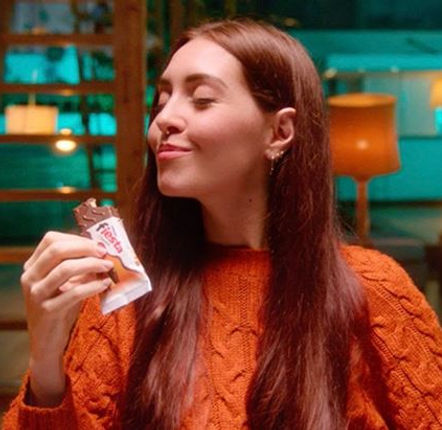 Pubblicità Camihwake per Fiesta Ferrero