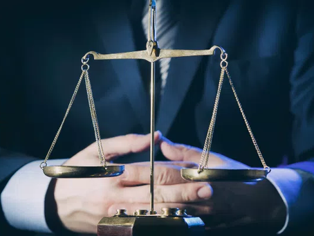 Projeto extingue multa a advogado que abandona processo penal