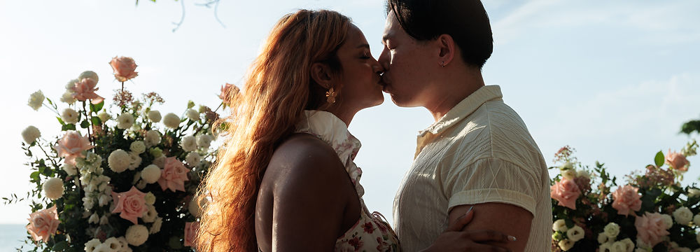 Koh Phangan couple kissing at sunset on the beach
