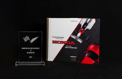 Voyage en zone rouge tome 2 l'histoire sportive Honda, design d'un beau livre d'exception, grand prix du livre automobile et des mobilités 2023.