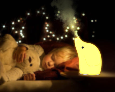 Design d'un diffuseur éléphant pour enfant par le designer industriel Yannick Bourgoing chez Millot design Paris pour Asiamist