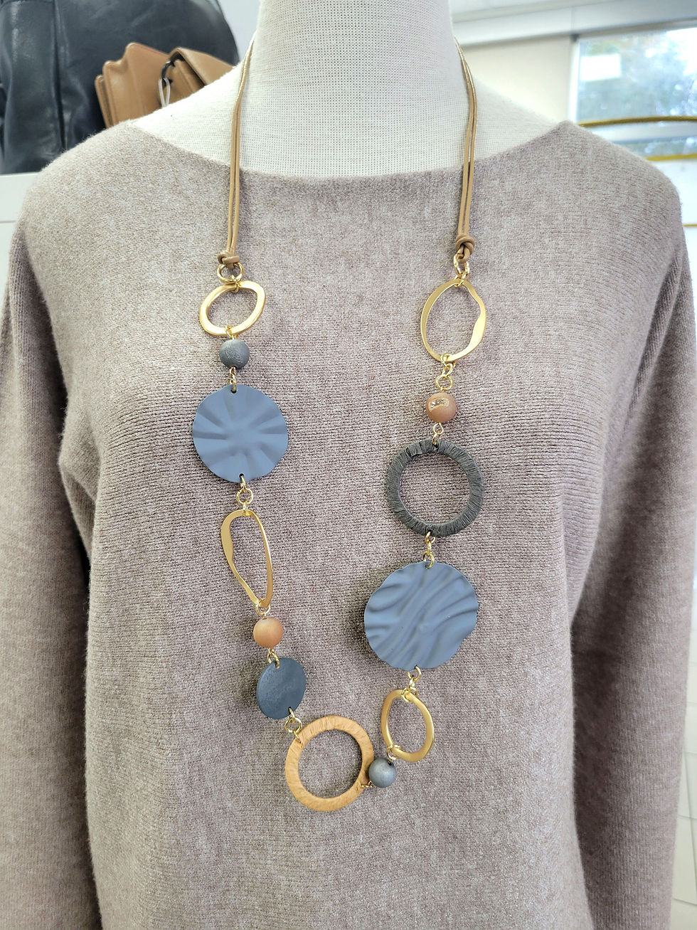Miniature : Collier long Spoutnik, rond or avec billes bleues
