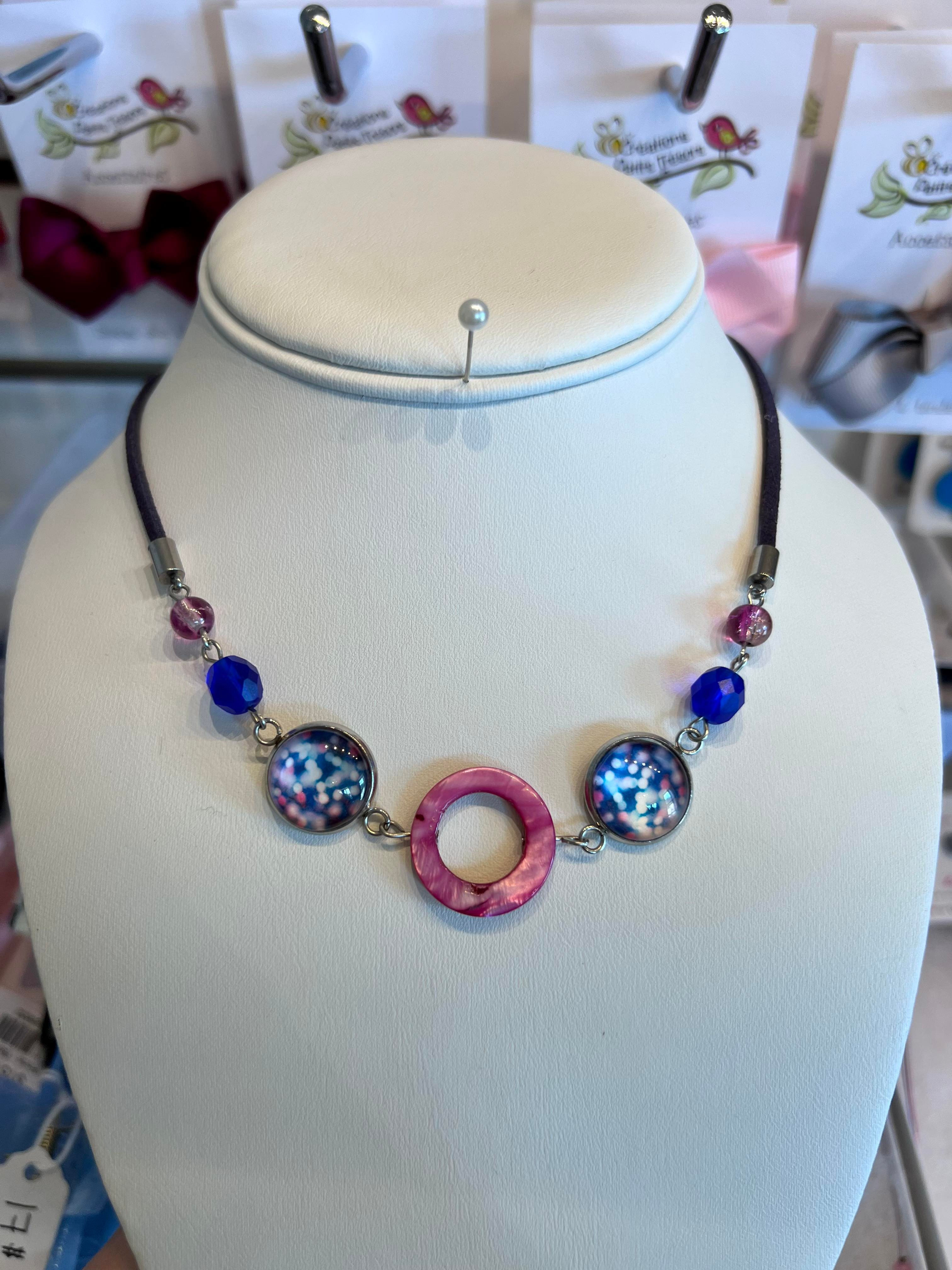 Collier pour enfants: Rose et bleu, perles, cabochons