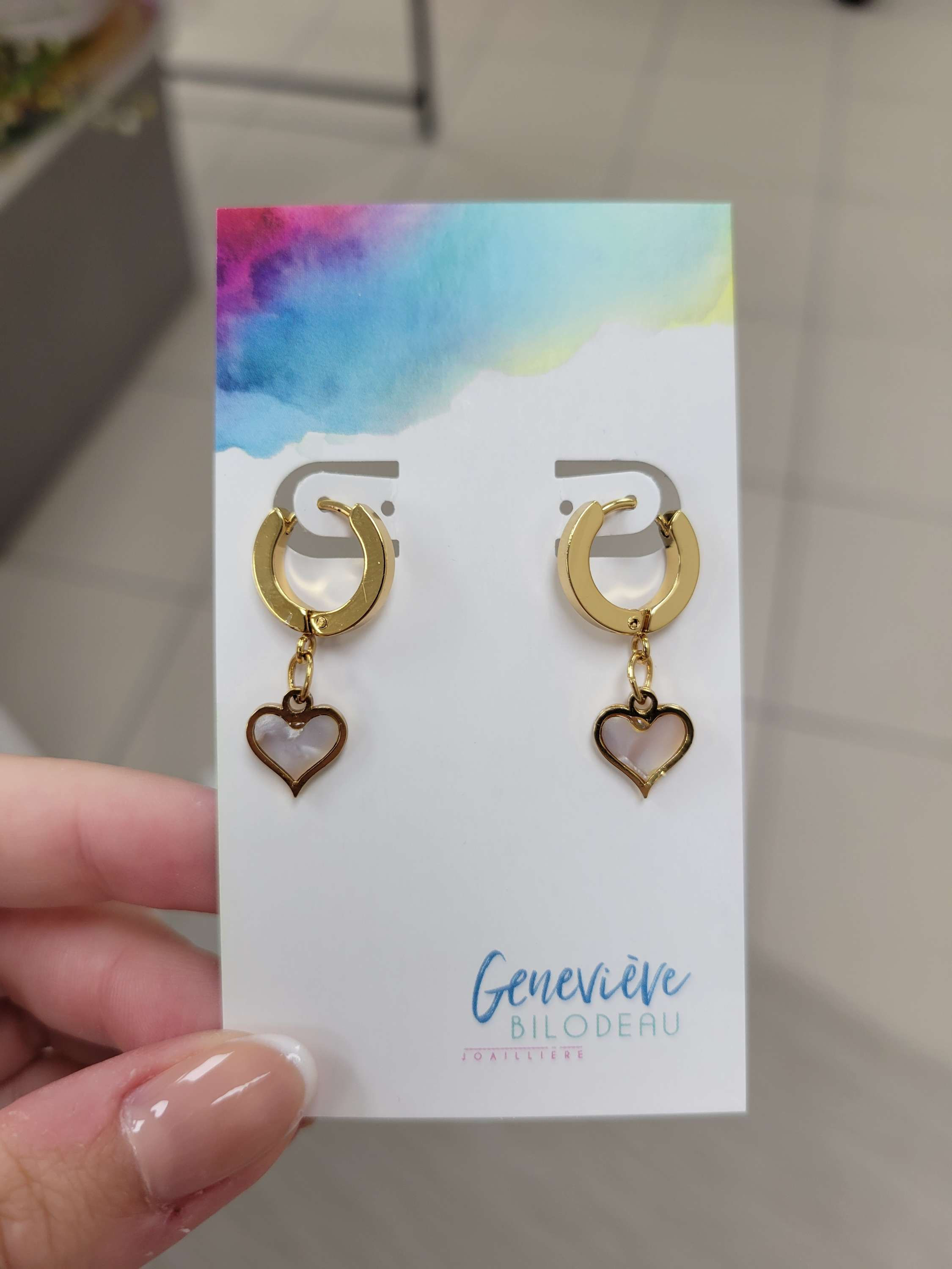 Boucles d'oreilles, coeur en nacre de perle