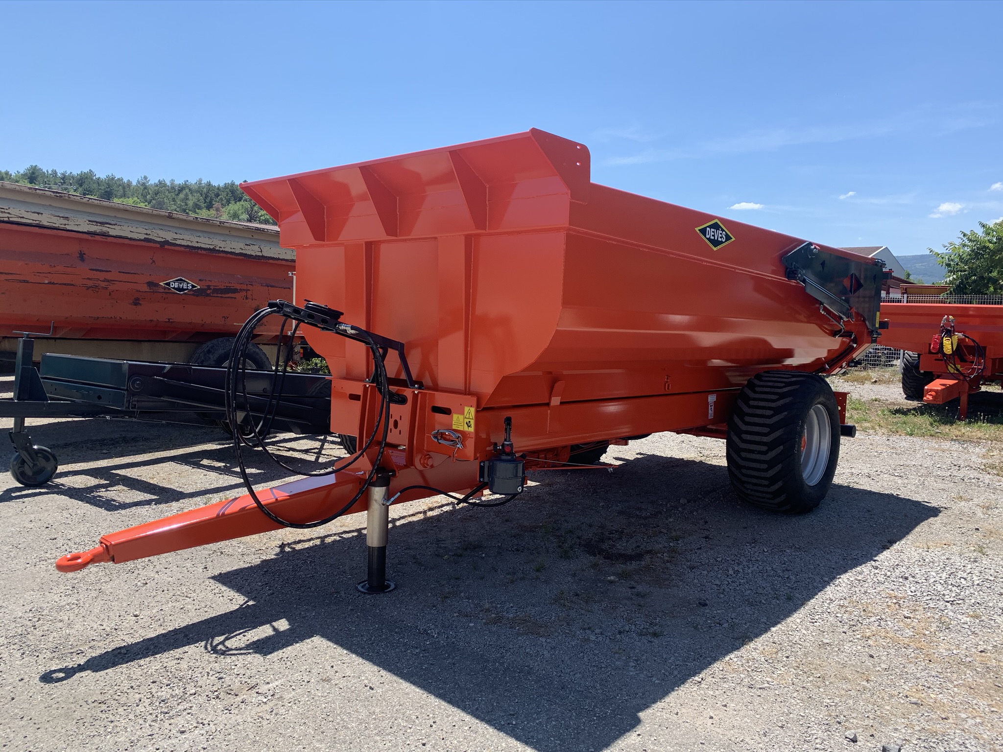 Bennes Travaux Publics Devès - TP 10