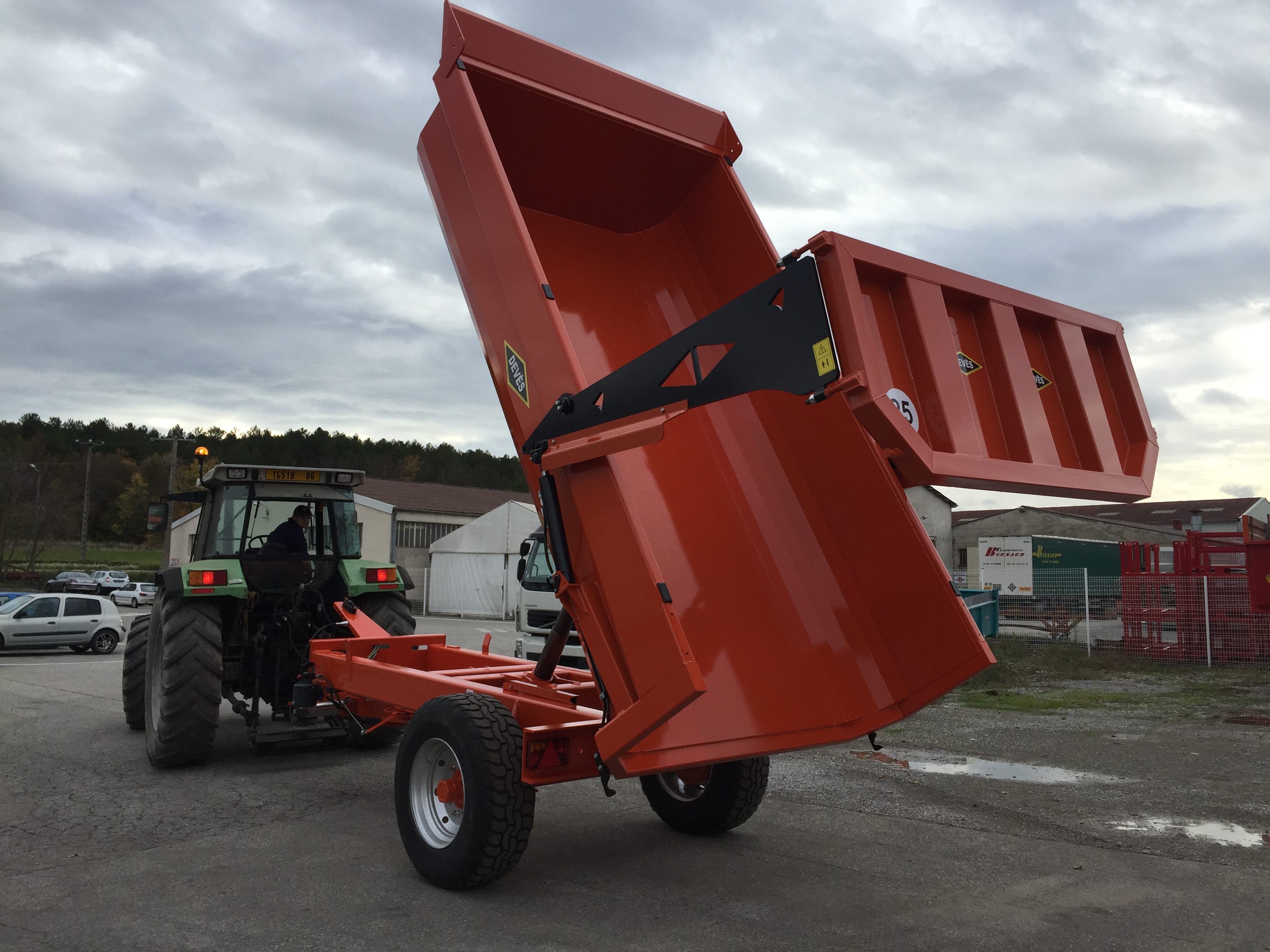 Bennes Travaux Publics Devès - TP 10