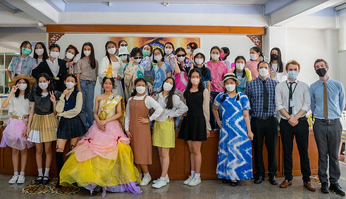 Screenshot 2565-11-15 at 09.57_edited.jpg