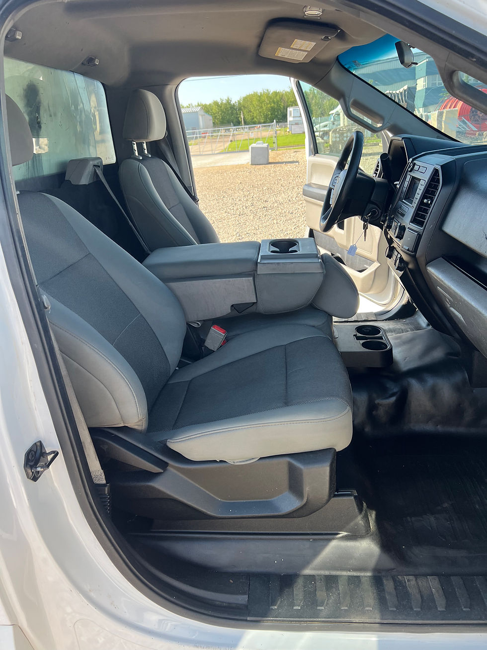 Thumbnail: 2018 ford f150 pickup truck Auto, 4WD, 3.3L 6cyl, Flex Fuel. With work canopy